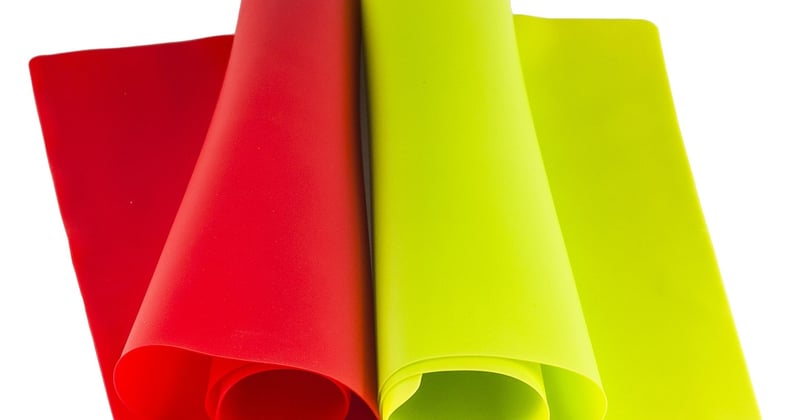 Refaire le joint de silicone autour d’une baignoire ou douche : 4 méthodes